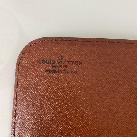 🔥🔥Authentic LV Monogram Cartouchiere GM🔥 - Picture 11 of 16